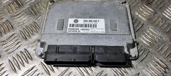 Volkswagen Polo Engine control unit/module 03D906033F 5WP4029802 3PG2509