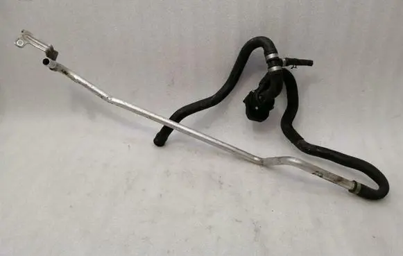 Mercedes-Benz GLE (W166 - C292) Engine coolant pipe/hose A1668305196 A6398350064