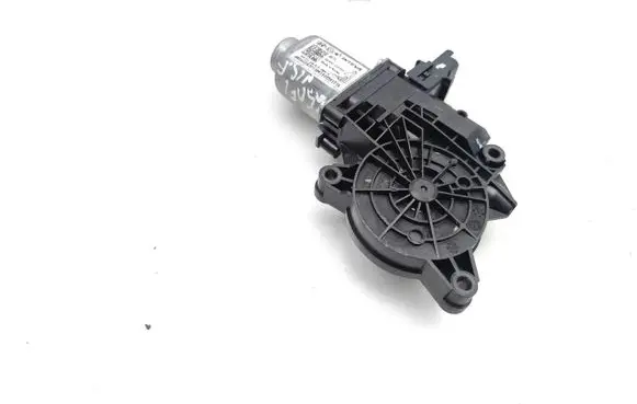 Hyundai Ioniq Front door window regulator motor 82450G2020