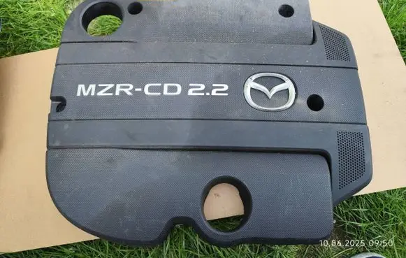 Mazda 3 II Engine cover (trim) 