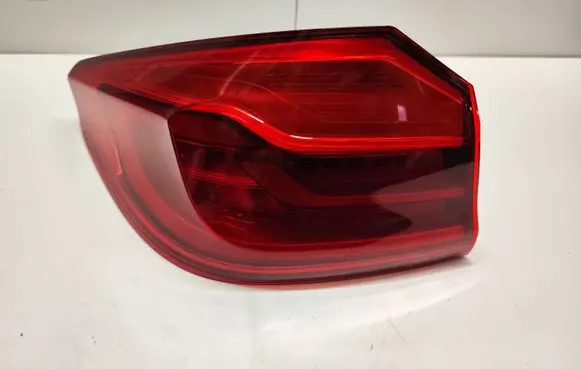 BMW 5 G30 G31 Rear/tail lights 7376463