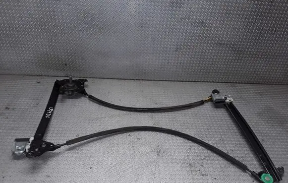 Rear door manual window regulator