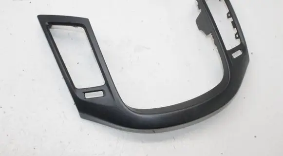Chevrolet Orlando Dashboard glove box trim 