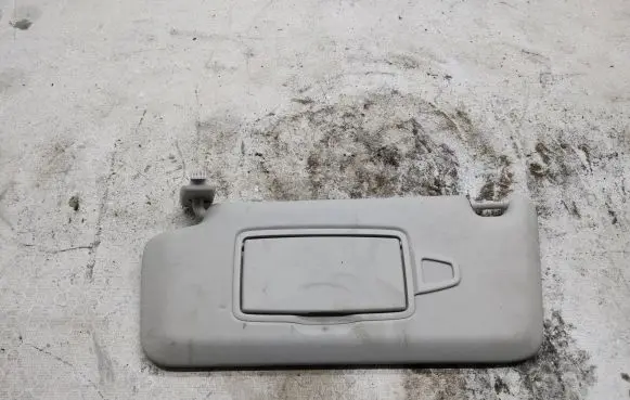 Mercedes-Benz C W205 Sun visor