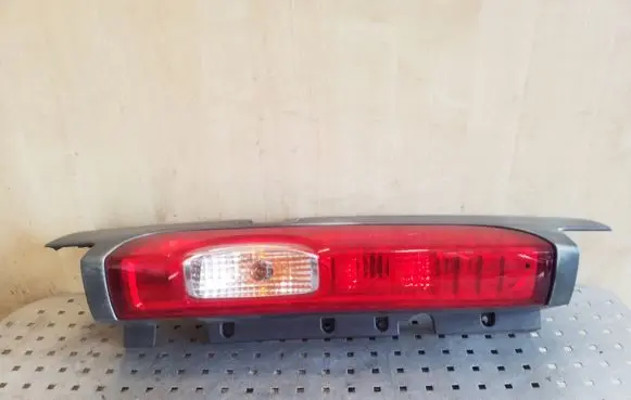 Opel Vivaro Rear/tail lights 93857722 265A60118R