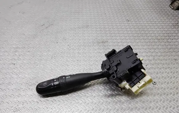 Suzuki Grand Vitara II Indicator stalk 173744