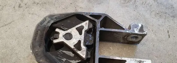 Ford Focus Gearbox mount CV616P082DC