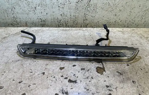 Peugeot 2008 I Third/center stoplight 9688016380 9800412680 9802932180