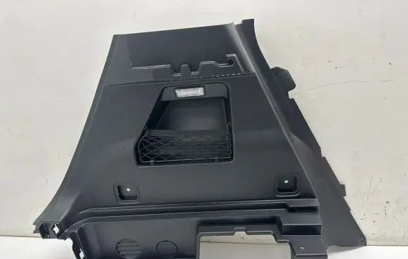 Trunk/boot side trim panel