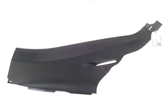 Porsche Cayenne (9Y0 9Y3) Rear sill trim cover 760867765