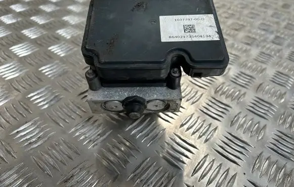 Tesla Model S ABS Pump 103779700D