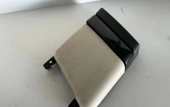 BMW 5 GT F07 (B) pillar trim (bottom) 4222564 1373687 5036203