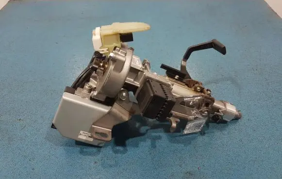 Renault Megane III Power steering pump 488106920r