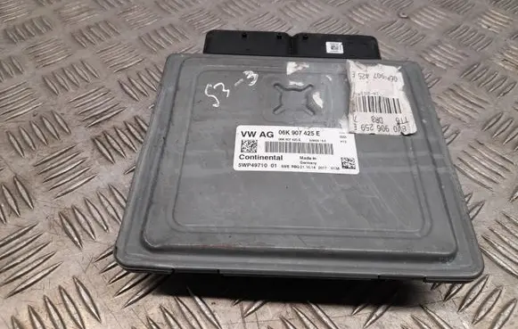 Audi A3 S3 8V Engine control unit/module 06K907425E 8V0906259E
