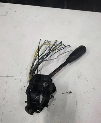 Mercedes-Benz 190 W201 Wiper control stalk 2015450824