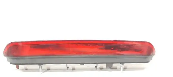 Peugeot 5008 II Third/center stoplight 9811951080