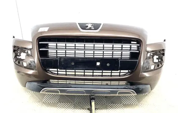 Peugeot 3008 I Front bumper