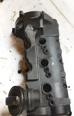 Rocker cam cover