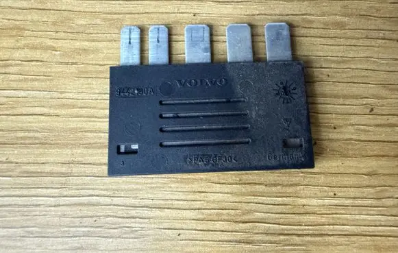 Volvo V70 Fuse 9442190A