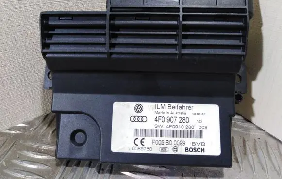 Audi A6 S6 C6 4F Power management control unit 4F0907280