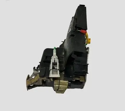 BMW 5 E39 Front door lock