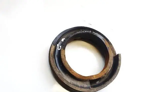 Mazda CX-7 Front coil spring rubber mount 3n615599a 3n61-5599-a