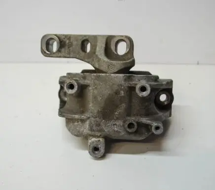 Volkswagen Caddy Engine mount bracket 1K0199262CB