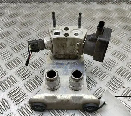 Mercedes-Benz Sprinter W907 W910 Air conditioning (A/C) expansion valve A2938300601
