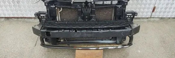 Volkswagen PASSAT B7 Radiator support slam panel