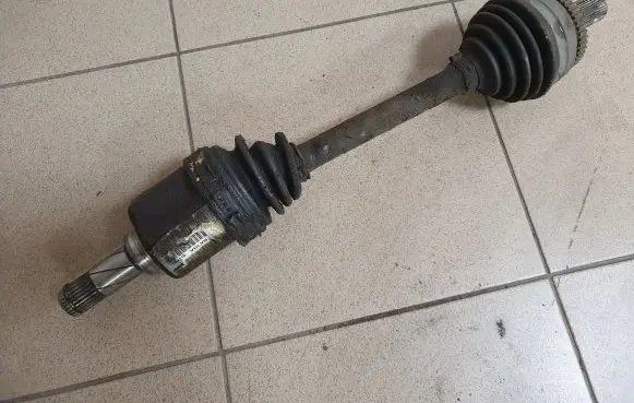 Volvo V70 Front driveshaft P30735349