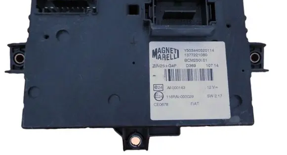 Peugeot Boxer Fuse module 1377221080