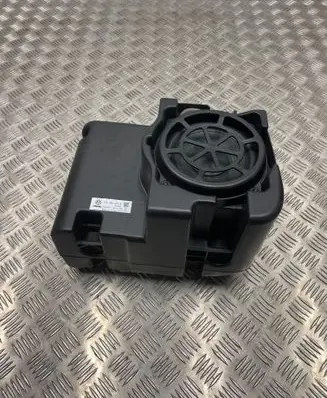 Audi Q4 e-tron Subwoofer speaker 11A035621B