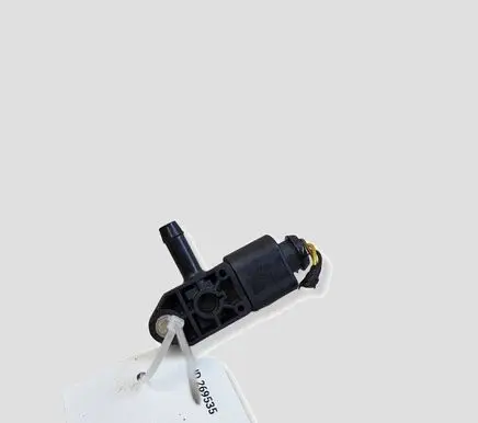 Volkswagen Golf VII Air pressure sensor 04L906051B 0281006222