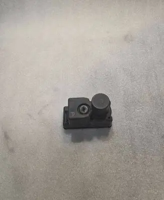 Audi 100 200 5000 C3 Central locking vacuum pump 443862257E