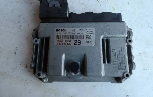 Toyota Aygo AB10 Engine control unit/module 0261S09776 896610H290 1039S71356