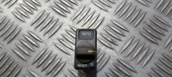 Volvo S70 V70 V70 XC On-board computer control switch 9162959 97W16B