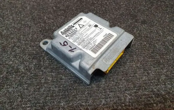 Renault Laguna I Airbag control unit/module 550536200 7700436420A