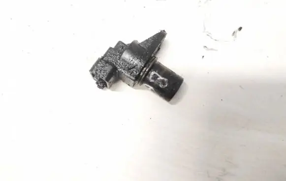 Mercedes-Benz C W203 Crankshaft position sensor a0031539728