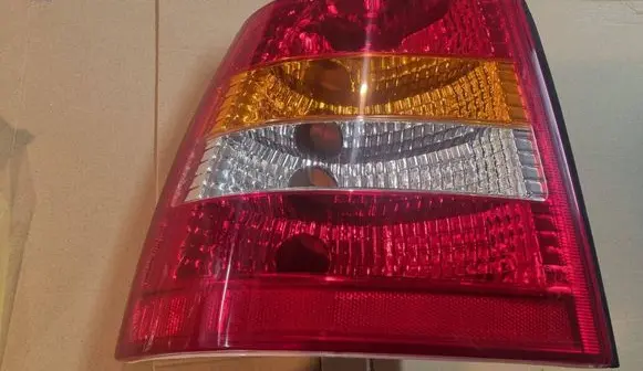 Rear/tail lights