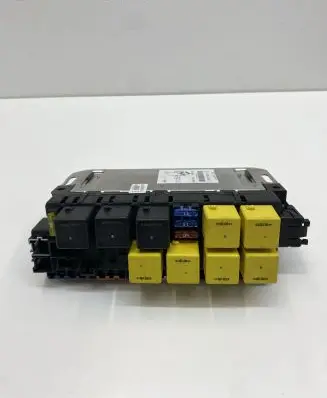 Mercedes-Benz SL R230 Fuse module A2305453832 A2305402550