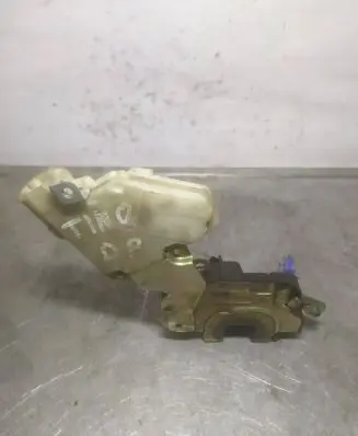 Nissan Almera Tino Front door lock 8055261065 89A542
