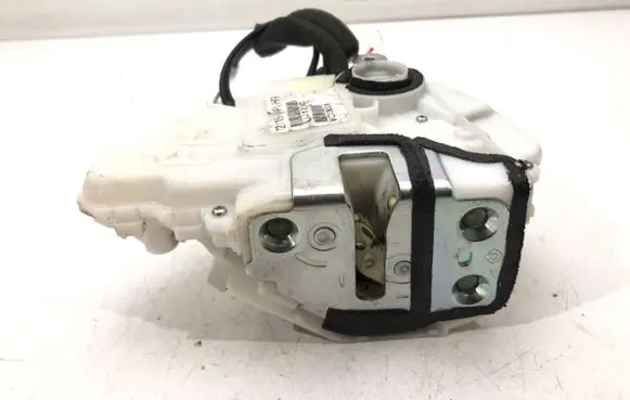 Front door lock