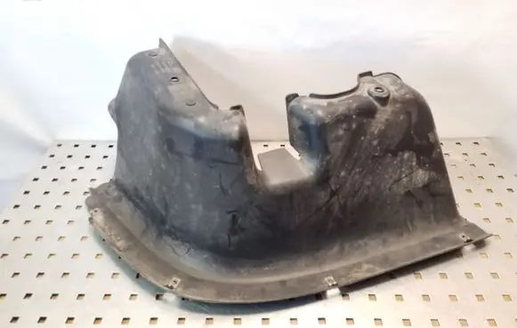 Seat Cordoba (6L) Rear bumper underbody cover/under tray 6L5825189A