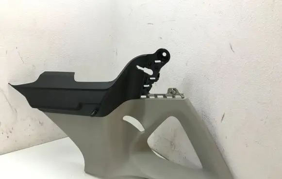 Nissan Pulsar (D)pillar trim (top) 769343ZL0A 769303ZL0A
