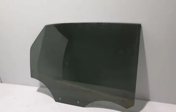 Citroen C4 III e-C4 Rear door window glass 9832845580