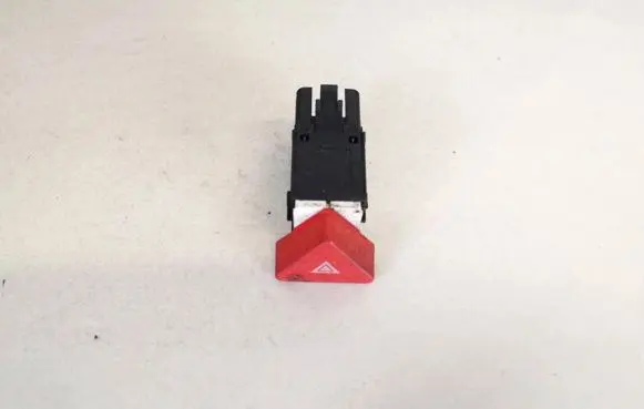 Volkswagen Tiguan Hazard light switch 5m0953509a