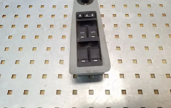 Chrysler 300 - 300C Electric window control switch 04602781AA
