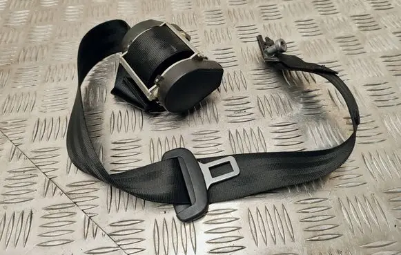 Audi A3 S3 8V Rear seatbelt 629416900