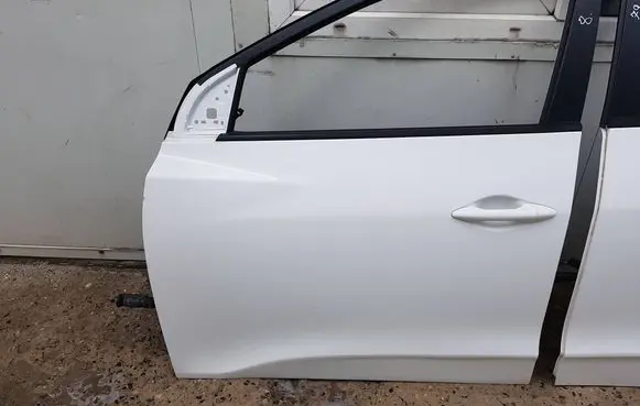 Hyundai ix35 Front door