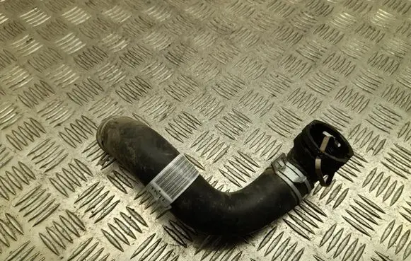 Air intake hose/pipe